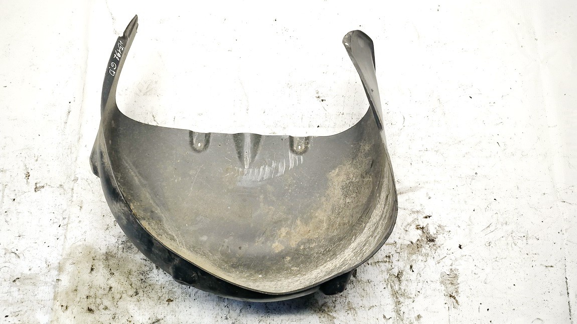 Volkswagen Caddy 2005 Plastmasas zemspārns - AIZMUGURE PA LABI