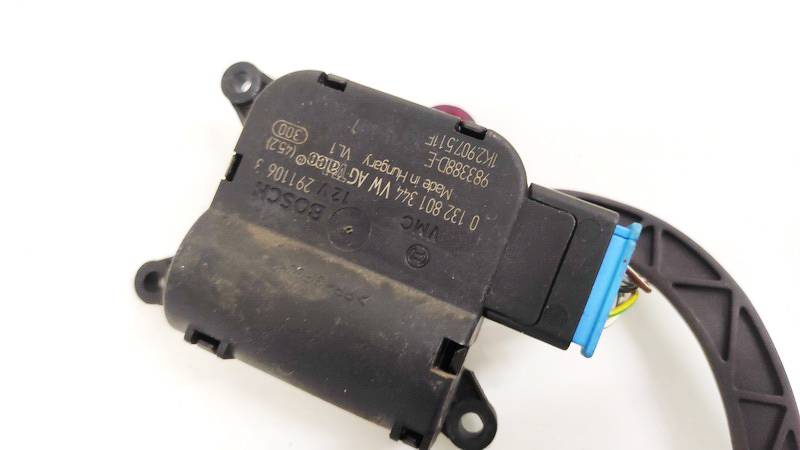 1K2907511E Volkswagen Passat 2006 Heater Vent Flap Control Actuator Motor - Thumbnail 3