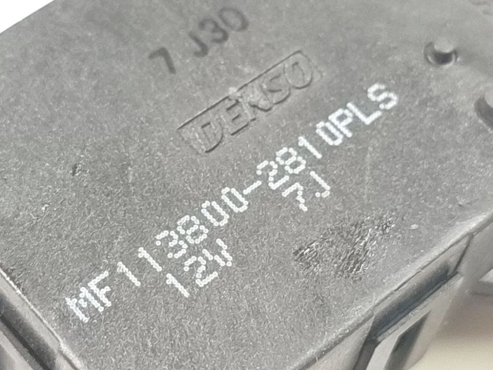 MF1138002810PLS Toyota Yaris 2007 Lämmittimen läppämotor - Thumbnail 4