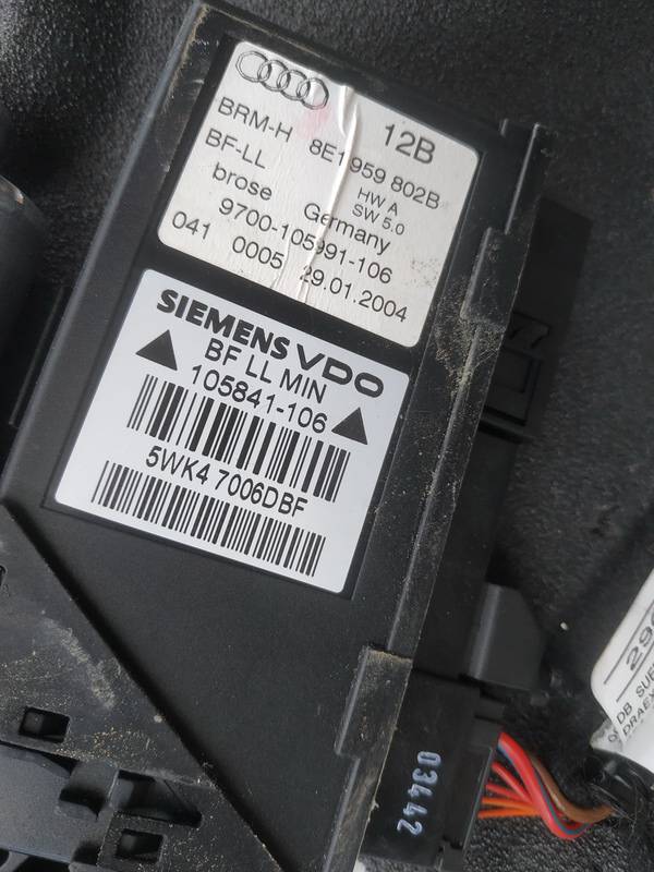 8E1959802B Audi A4 2004 Window Motor - FRONT RIGHT - Thumbnail 2