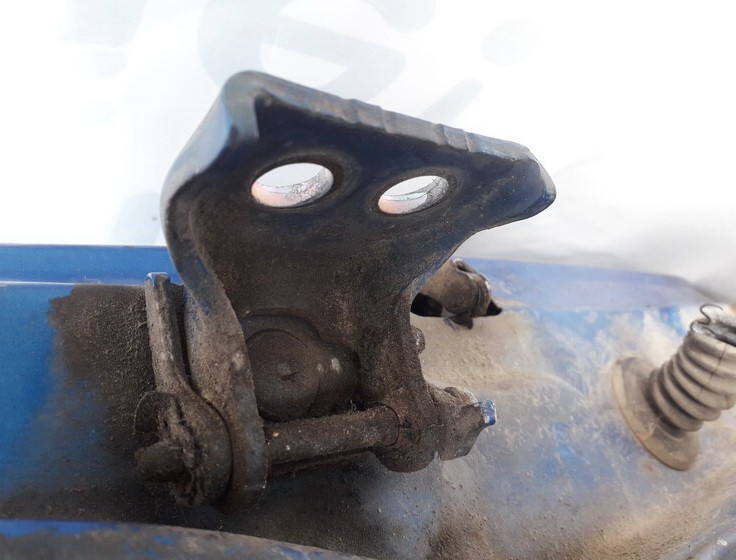 Peugeot 307 2007 Türscharnier Scharnier vorne