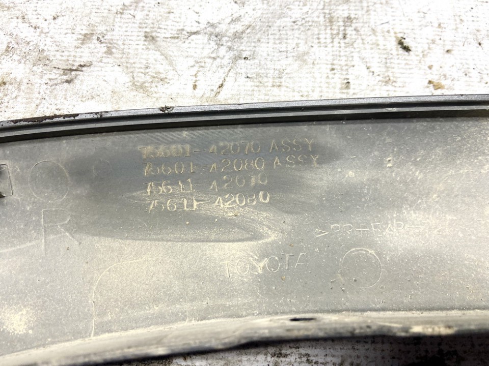 7560242070 Toyota RAV-4 2003 Wheel Arch (fender) Trim - FRONT RIGHT - Thumbnail 3