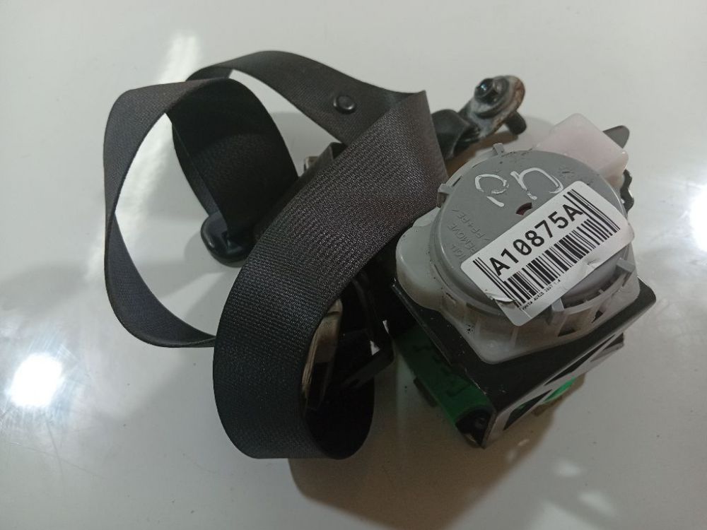 0435203 Toyota Auris 2007 Pas bezpieczeństwa - PRZEDNIE PRAWE