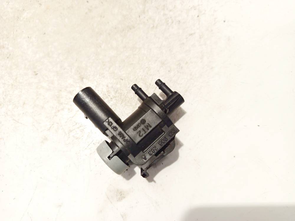 1K0906283A Volkswagen Transporter 2008 Electrical selenoid (Electromagnetic solenoid) - Thumbnail 2