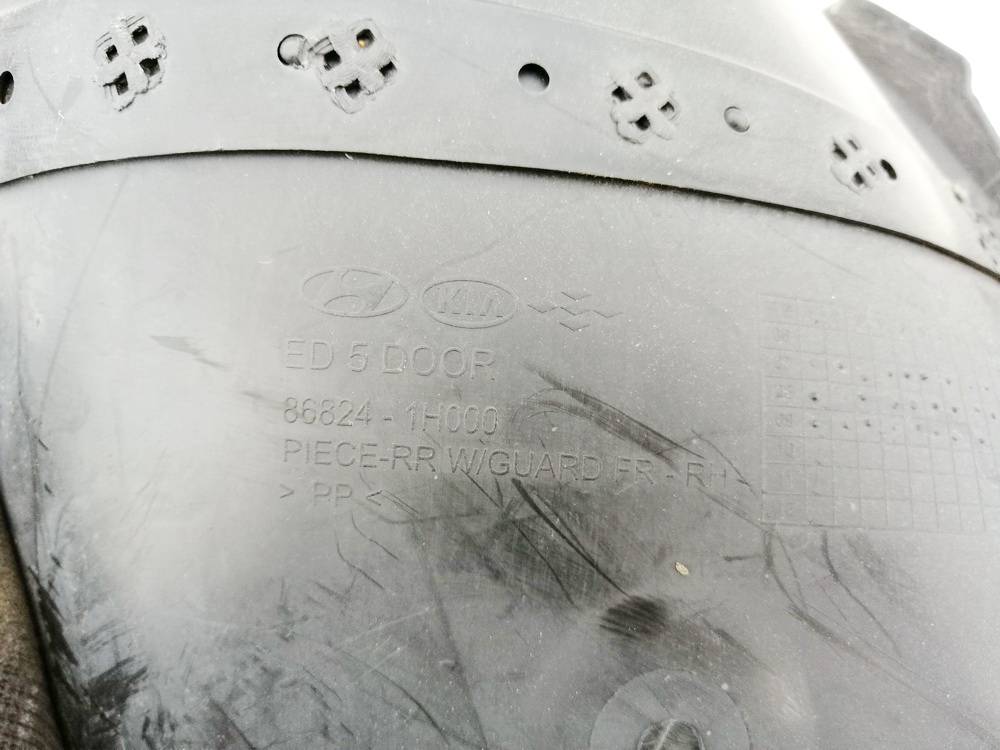 868241H000 Kia Ceed 2011 Plastic Inner Fender - REAR RIGHT - Thumbnail 3
