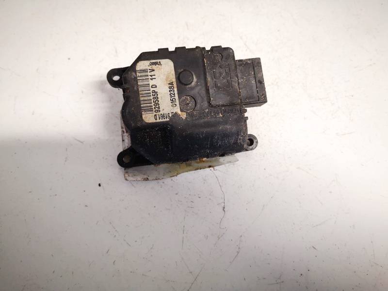 929585P Dodge Journey 2010 Heater Vent Flap Control Actuator Motor