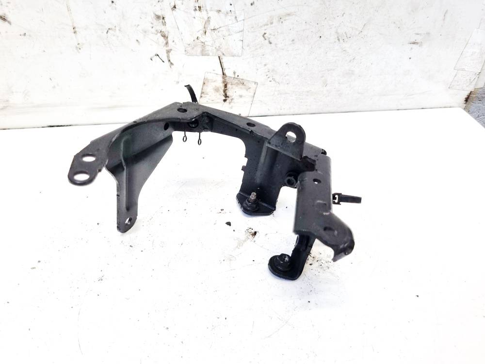 AV6Q9A072AB Ford Focus 2011 SUPPORTS MOTEURS - Thumbnail 2