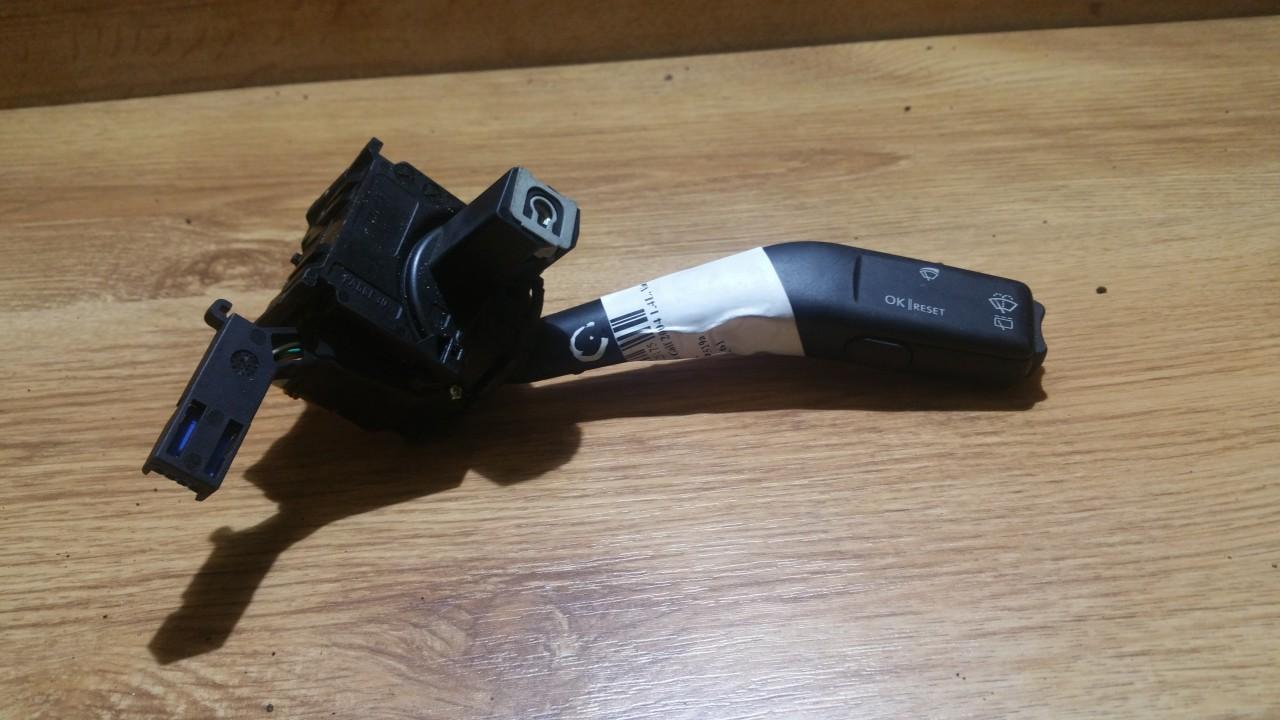 1K0953519A Volkswagen Golf 2004 Wiper ARM STEERING COLUMN SWITCH