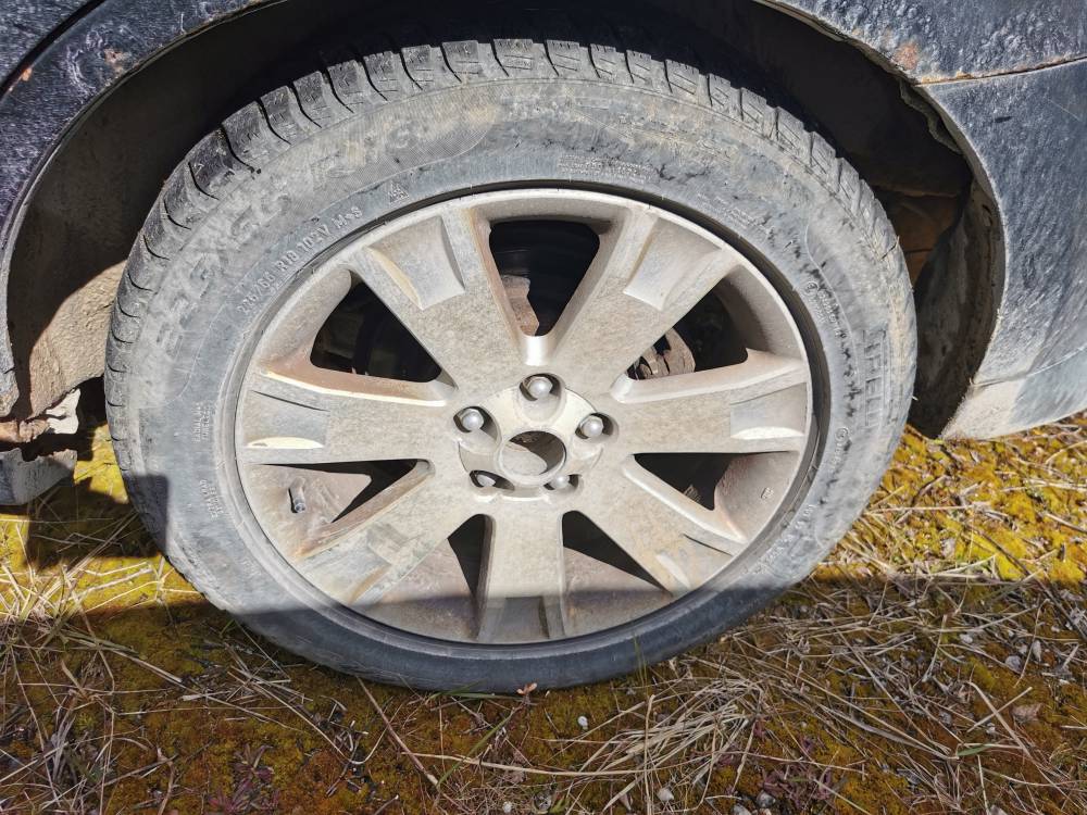 5X114.3 Mitsubishi Outlander 2007 Liettuan renkaiden komplekti R18