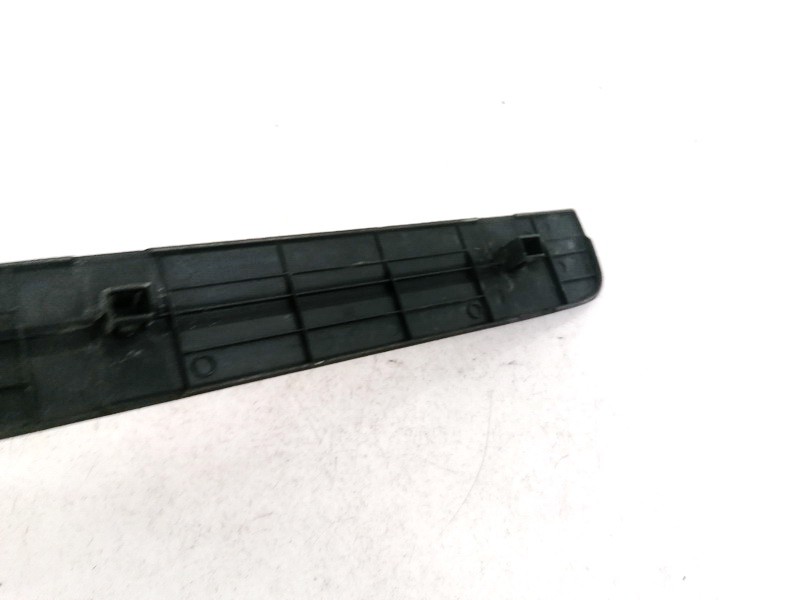 769B0AV710 Nissan Primera 2003 Interior door step trim - FRONT RIGHT - Thumbnail 2