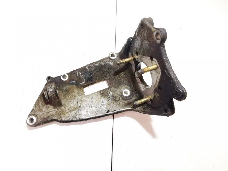Fiat Ulysse 1999 Engine Mount Bracket and Gearbox Mount Bracket