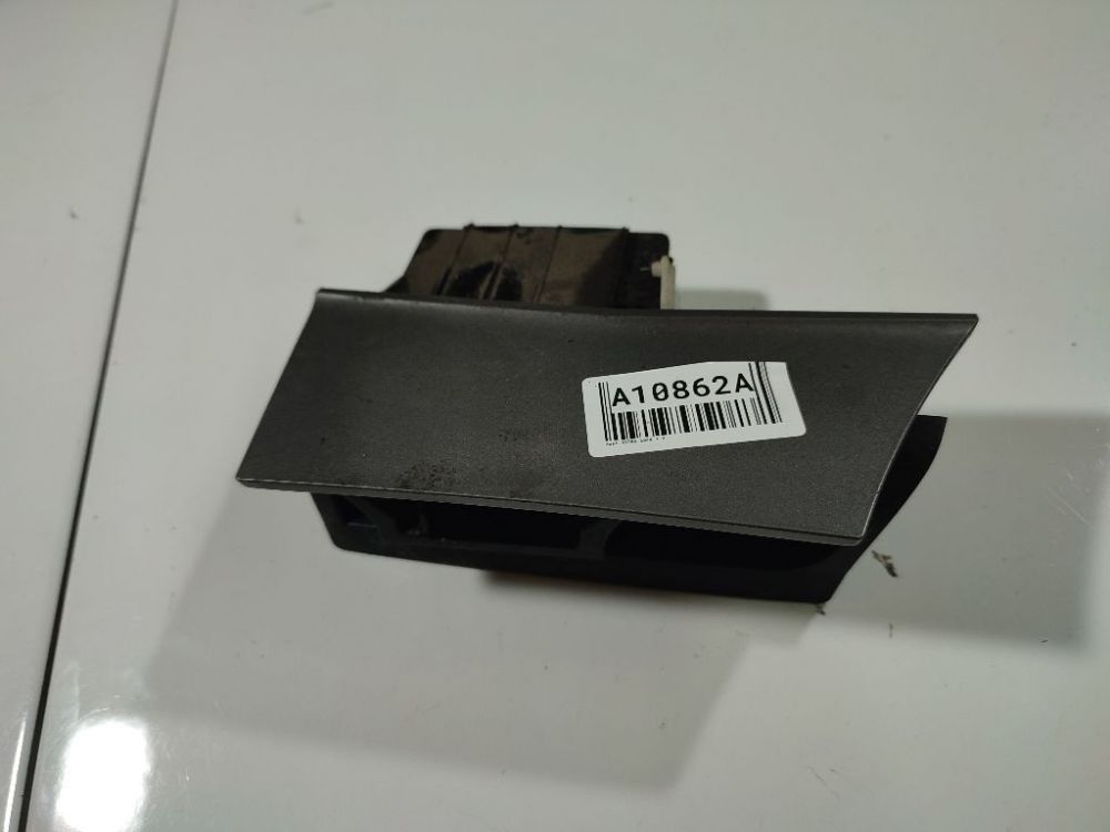 1313328 Opel Astra 2006 Center Console Ashtray (Ash Tray)