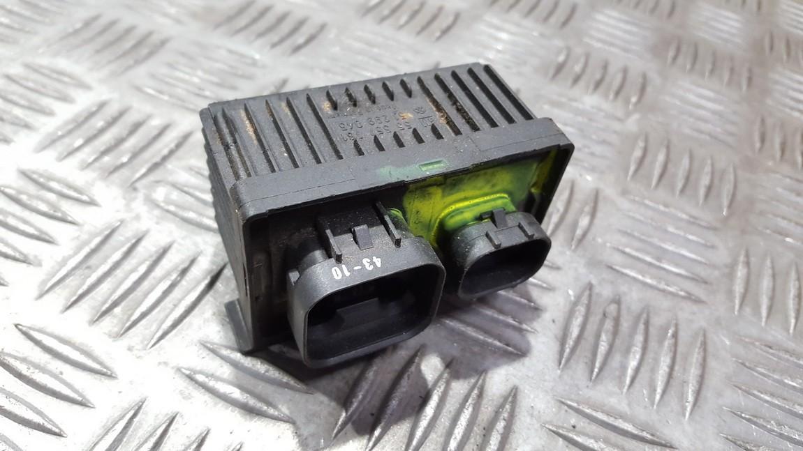 55557761 51299045 Glow plug relay Opel Astra 2011 1.7L EIS00255179