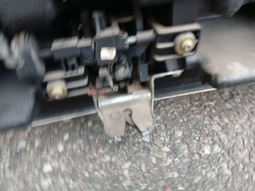 Mercedes-Benz A-CLASS 2001 Trunk Lid Lock Latch - REAR - Thumbnail 3