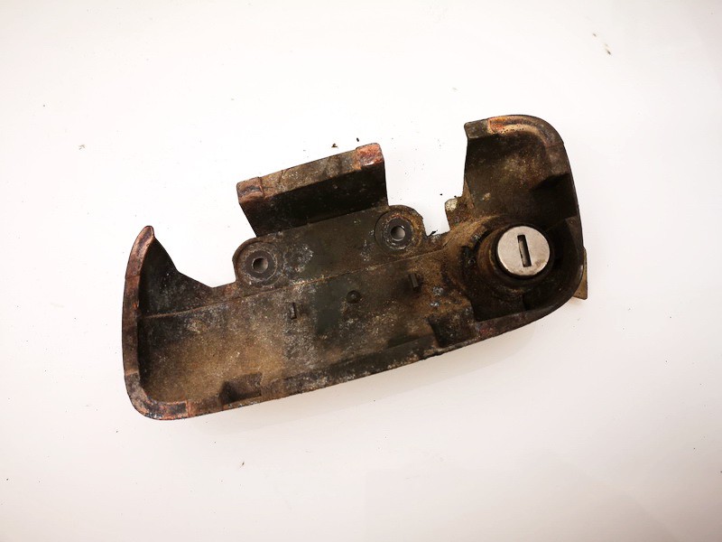 Opel Astra 2000 Zamek drzwi (serduszko)