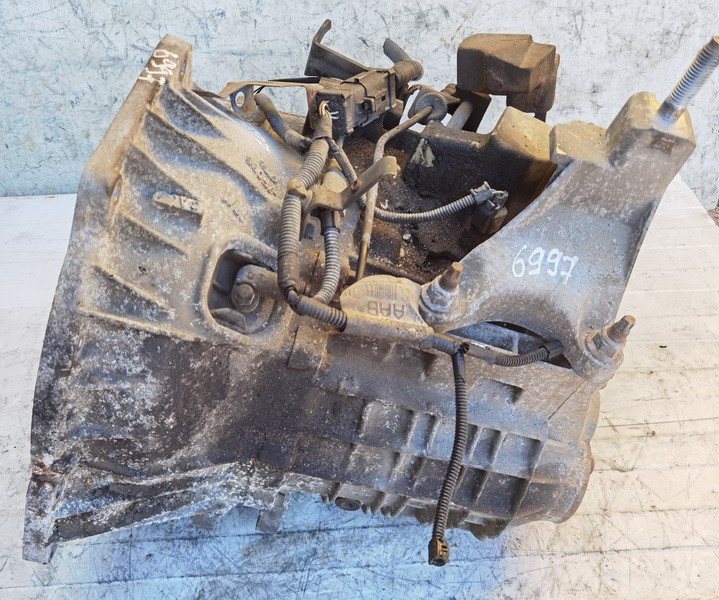 XS4R7F096CA Ford Focus 2000 Greiciu deze - Thumbnail 3