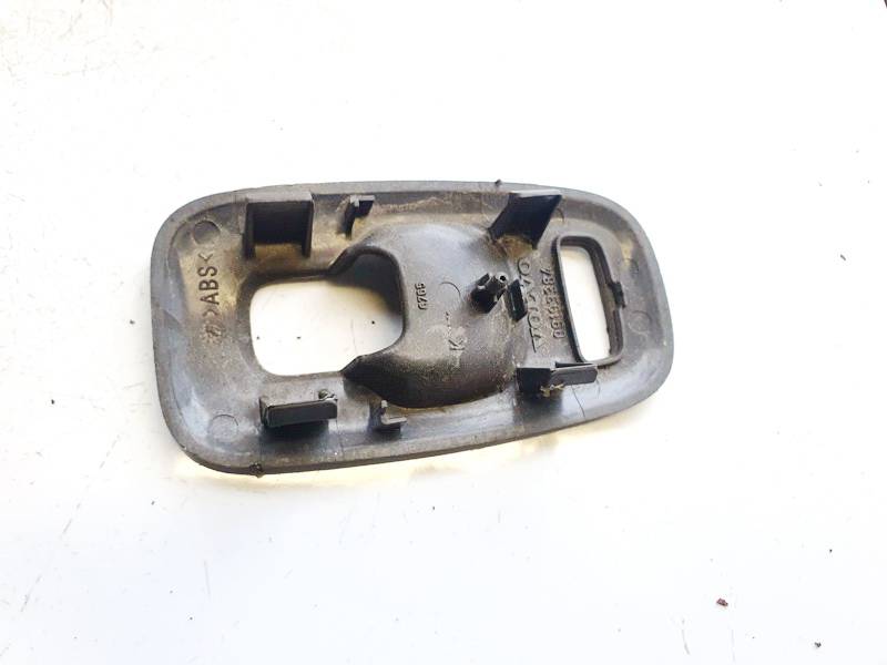 09193384 Volvo V70 2002 Wykończenie wnętrza (plastikowe elementy) - Thumbnail 3