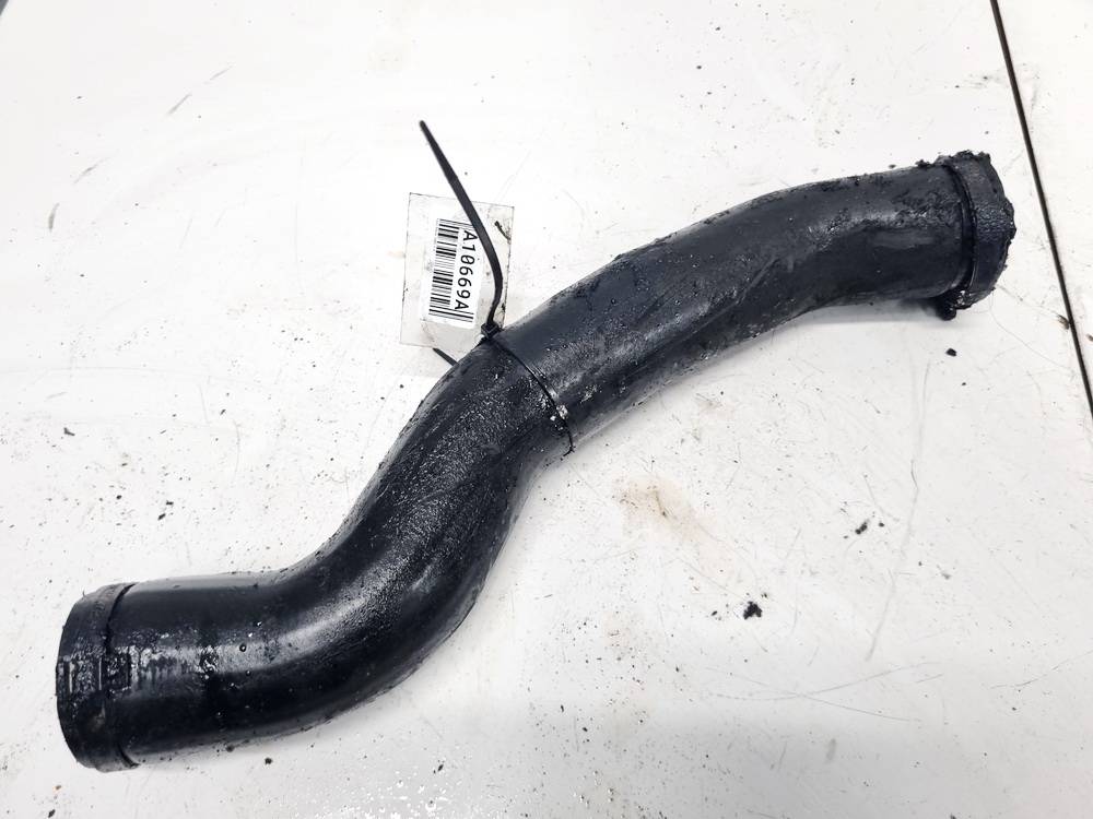 Ford Focus 2007 Välijäähdyttimen letku