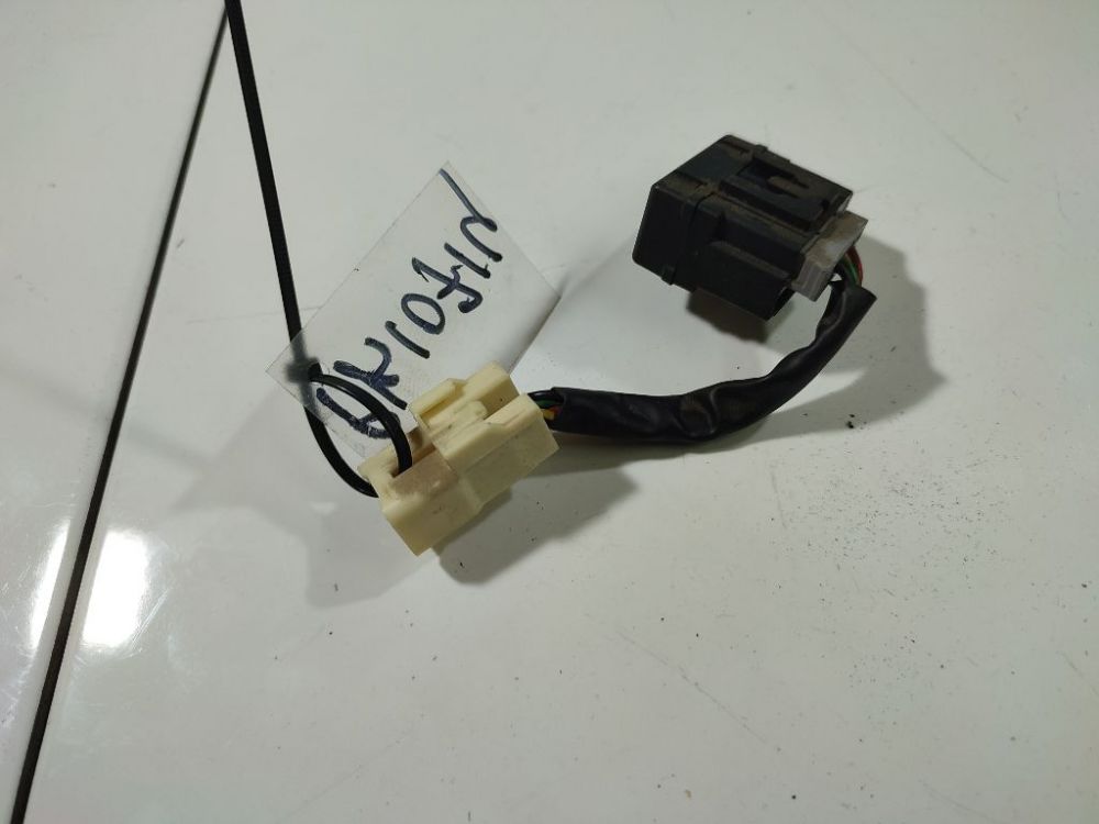 8586405010 Toyota Avensis 2005 Muut tietokoneet - Thumbnail 2