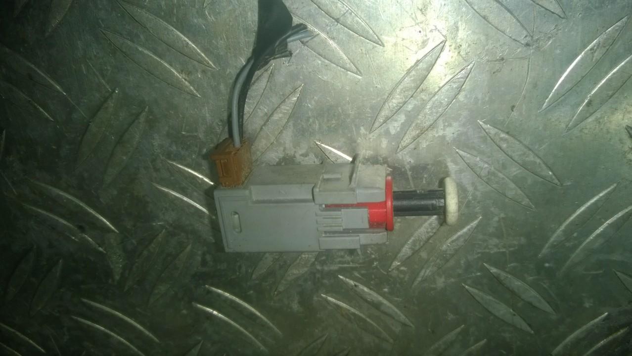 09185907 Opel Vectra 2006 Contacteur de Frein