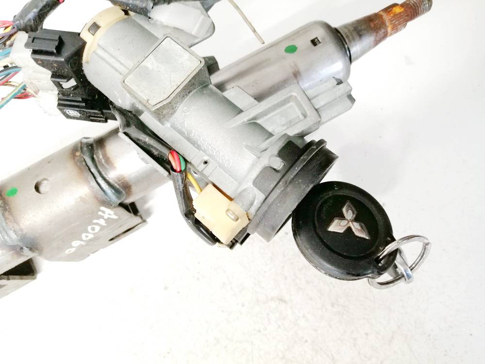 MR587813 Mitsubishi Colt 2004 Ignition Barrels (Ignition Switch)