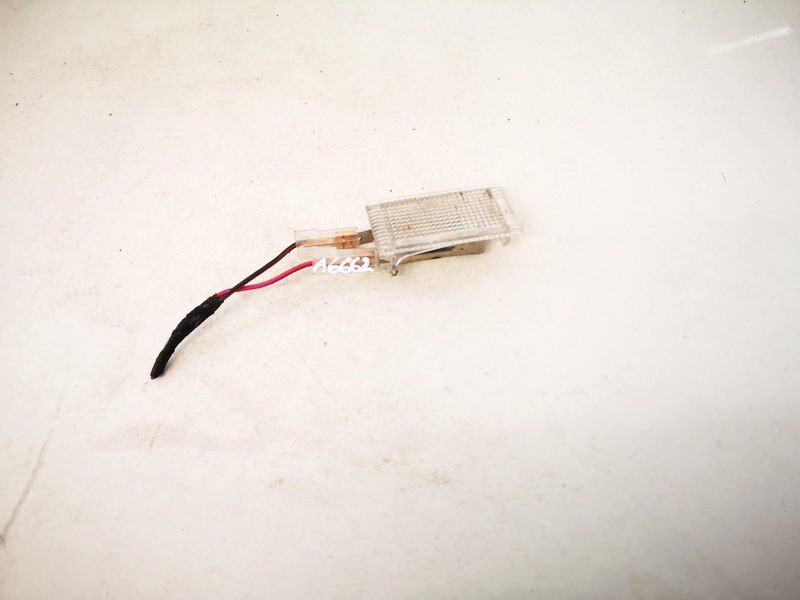 Audi A6 2002 PILOTO MATRICULA, Interruptor de iluminación interior