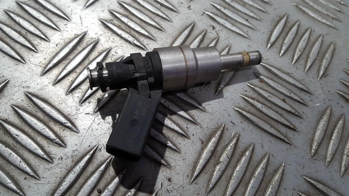 0261500014 06f906036 Fuel Injector Volkswagen Passat 2006 2.0L