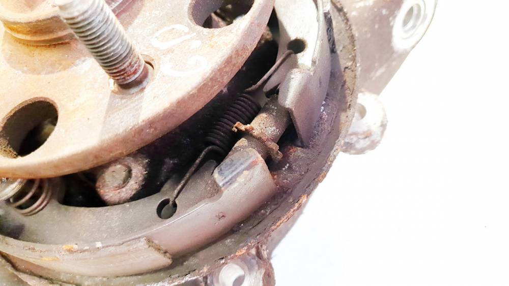 Lexus GS - CLASS 2005 Rankinio stabdzio mechanizmas