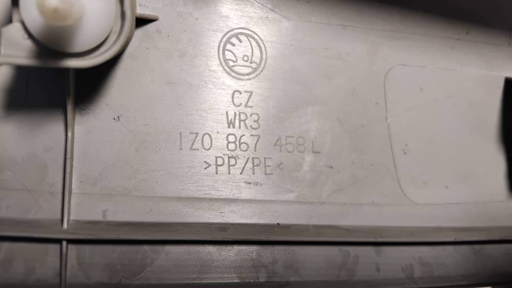 1Z0867458L Skoda Octavia 2007 Sisätilan koristelu (muovit) - Thumbnail 3