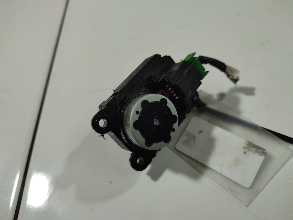 Mitsubishi Lancer 2008 Peciuko sklendes varikliukas - Thumbnail 3