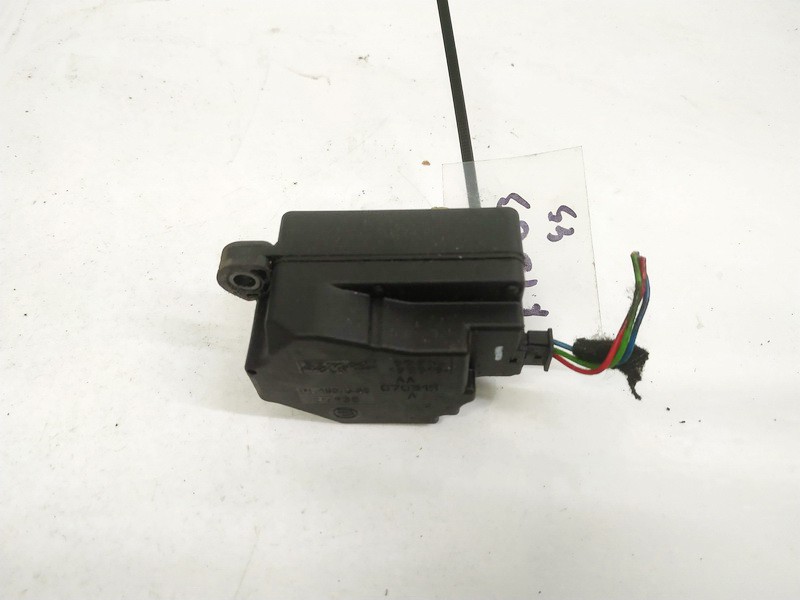 6G9N19E616AA Land-Rover Freelander 2007 Silnik klapki nagrzewnicy