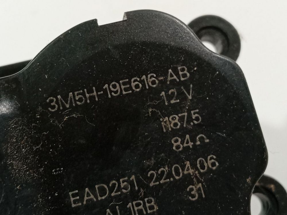 3M5H19E616AB Ford C-MAX 2005 Heater Vent Flap Control Actuator Motor - Thumbnail 4