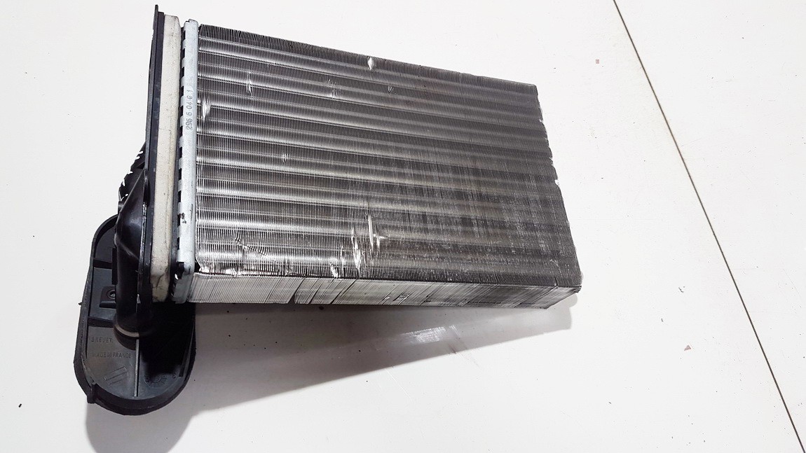1H1819031A USED Heater radiator (heater matrix) Audi A3 1997 1.8L