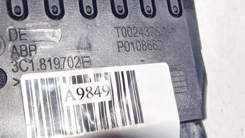 3C1819702E Volkswagen Passat 2006 Dash Vent (Air Vent Grille) - Thumbnail 3