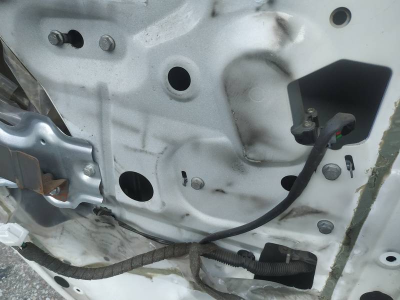 Nissan Qashqai 2007 Door winder mechanism (Window Regulator) - REAR LEFT