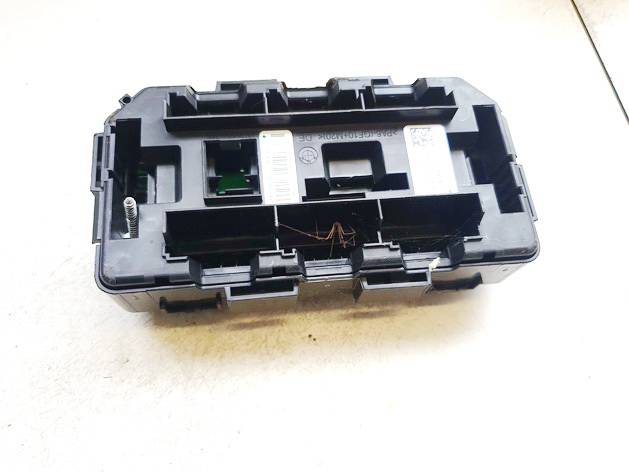 938906801 BMW 1-Series 2018 Fuse box - Thumbnail 3