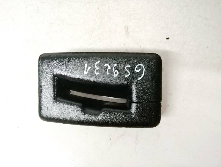 5P0857781B Seat Toledo 2009 Wykończenie wnętrza (plastikowe elementy)