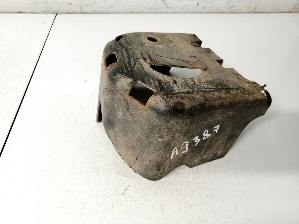 8200013768 Renault Laguna 2001 Osłona podwozia