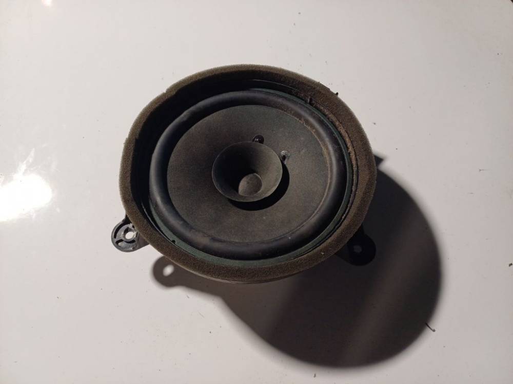 30752083 Volvo V50 2005 Auto skaļrunis