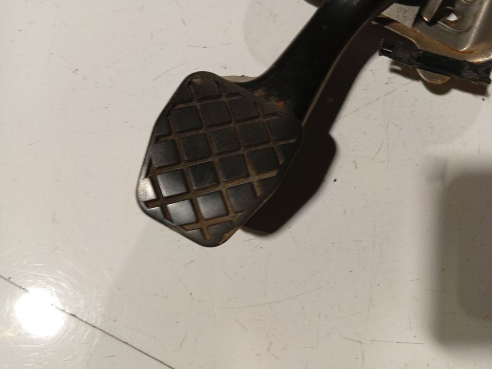 1K1721057AL Volkswagen Passat 2007 Pedal work, Brake pedal, Pedal bracket, Clutch pedal - Thumbnail 2