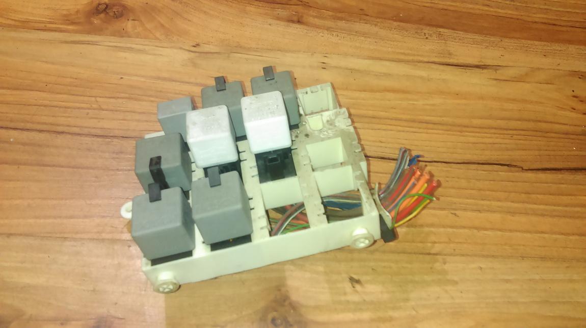 Fuse box SAAB 900 1996 2.0L - EIS00095224 | Used Auto Parts Shop