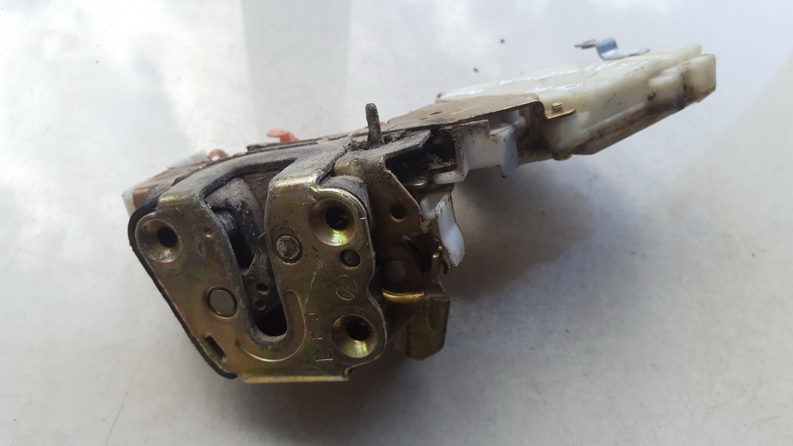82553BM760 Nissan Almera 2001 Door Lock Mechanism - REAR LEFT