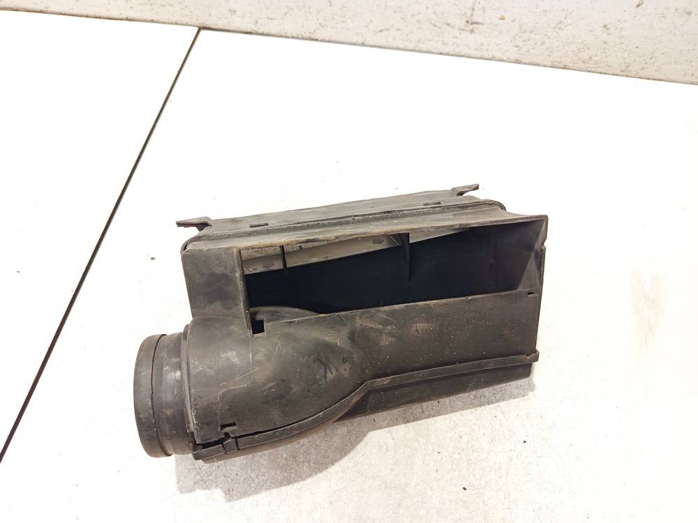 1K0805962A Volkswagen Touran 2005 Air Intake Panel - Thumbnail 2