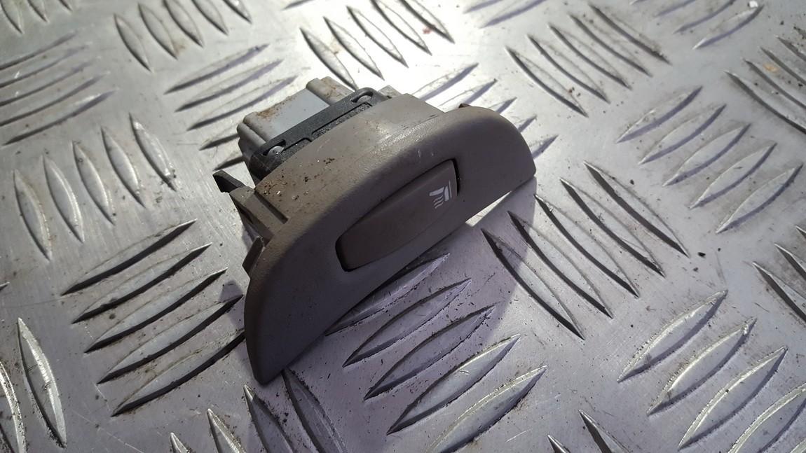 8200121199 Renault Laguna 2003 Przycisk ogrzewania foteli