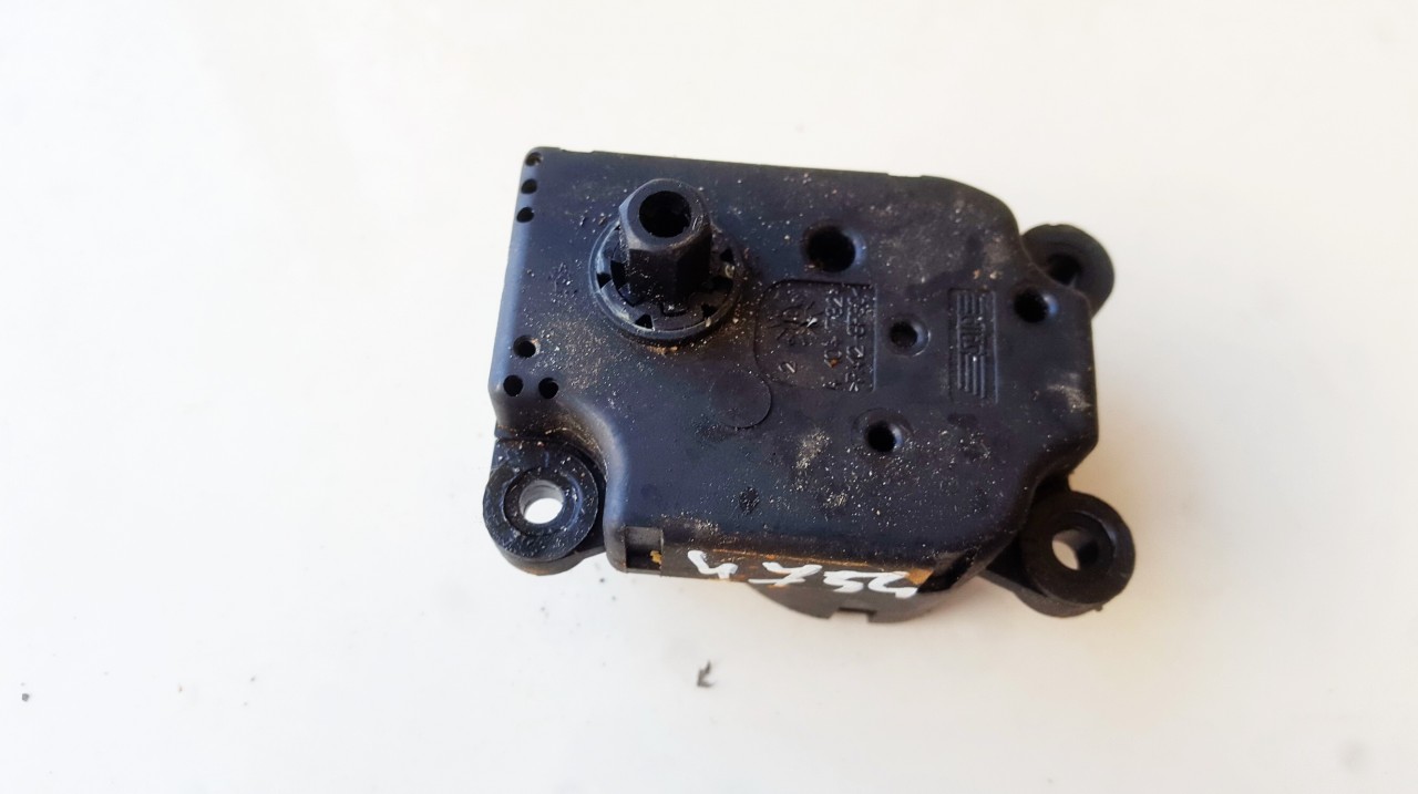 38236UA23 Mercedes-Benz S-CLASS 2001 Sildītāja vārsta motoriņš - Thumbnail 2