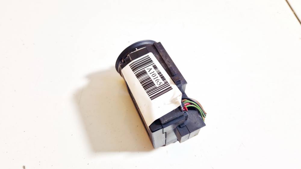 3C0905843 Volkswagen Passat 2006 Ignition Barrels (Ignition Switch) - Thumbnail 2