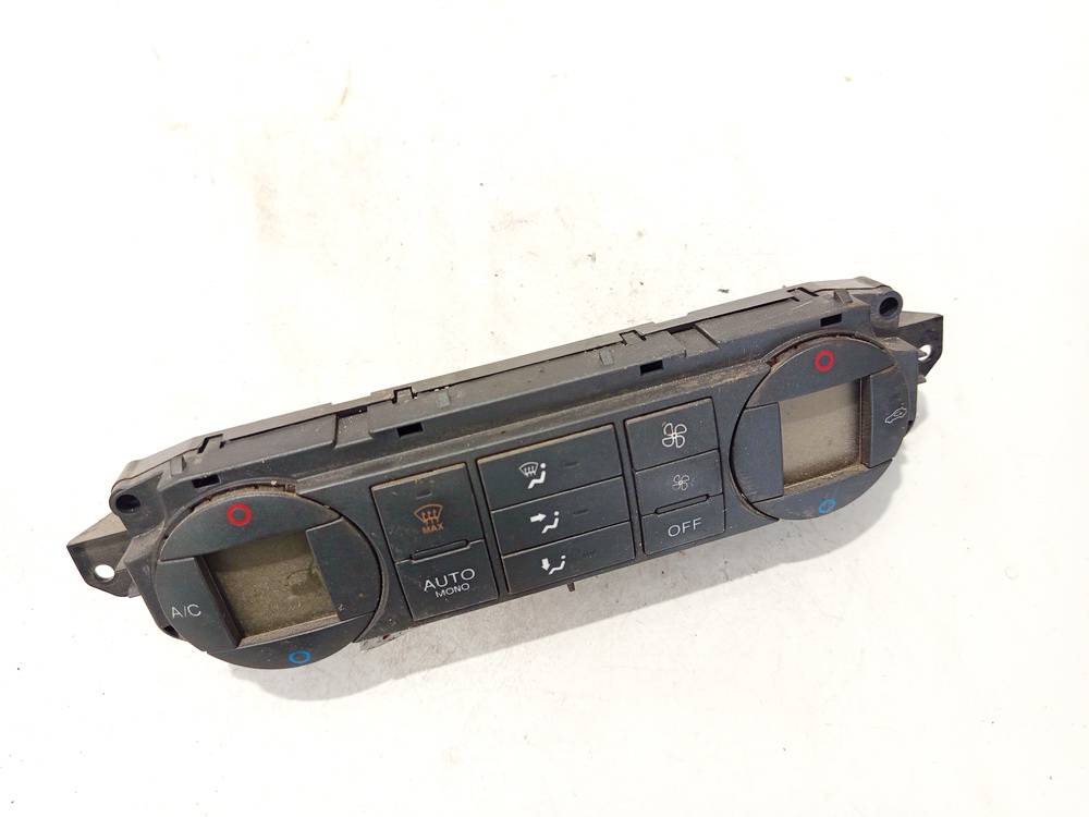 6N4T18C612AC Ford Focus 2007 Ilmastoinnin ohjaus