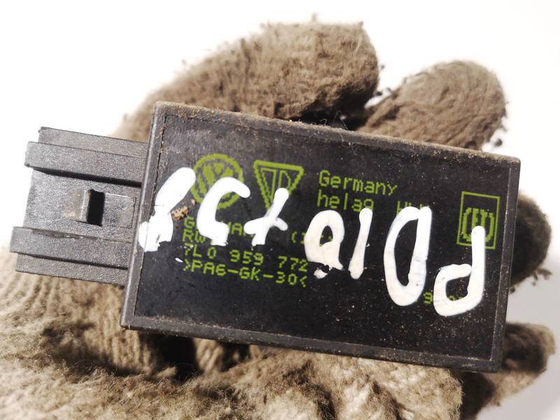 7L0959772 Porsche Cayenne 2003 Relay module - Thumbnail 3