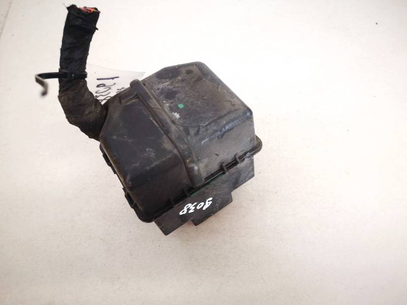 1K0937311C Volkswagen Passat 2008 Fuse box - Thumbnail 2