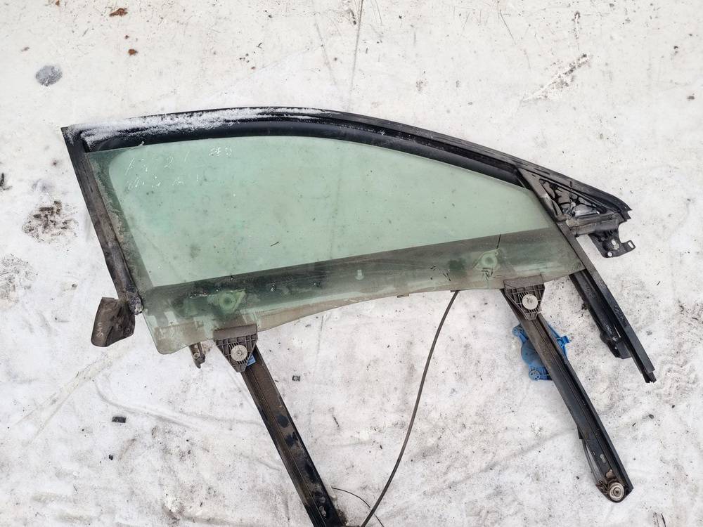 43R001352 Audi A4 2002 Door-Drop Glass - FRONT RIGHT